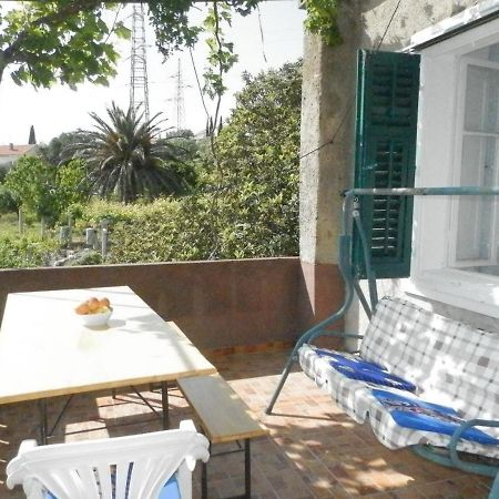 מליני Villa Soti מראה חיצוני תמונה