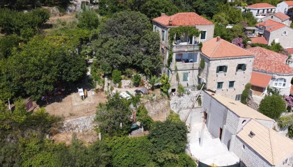 מליני Villa Soti מראה חיצוני תמונה