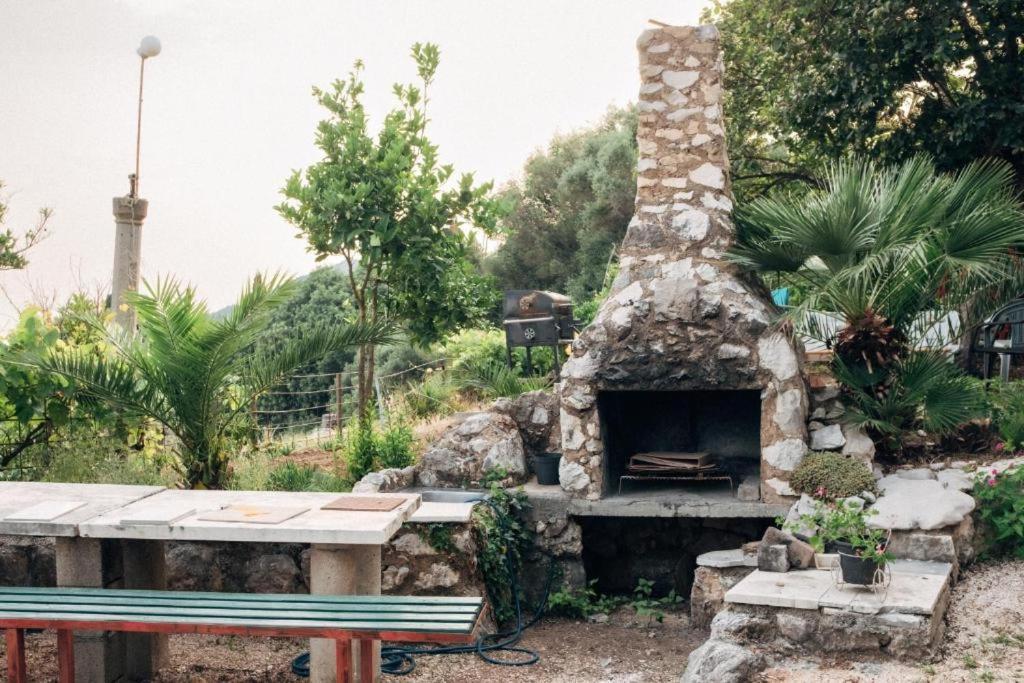 מליני Villa Soti מראה חיצוני תמונה