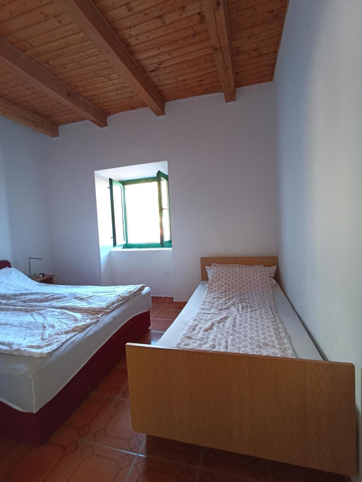 מליני Villa Soti מראה חיצוני תמונה