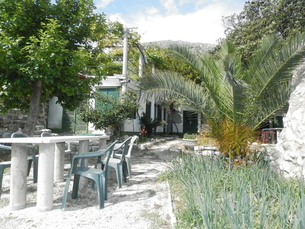 מליני Villa Soti מראה חיצוני תמונה